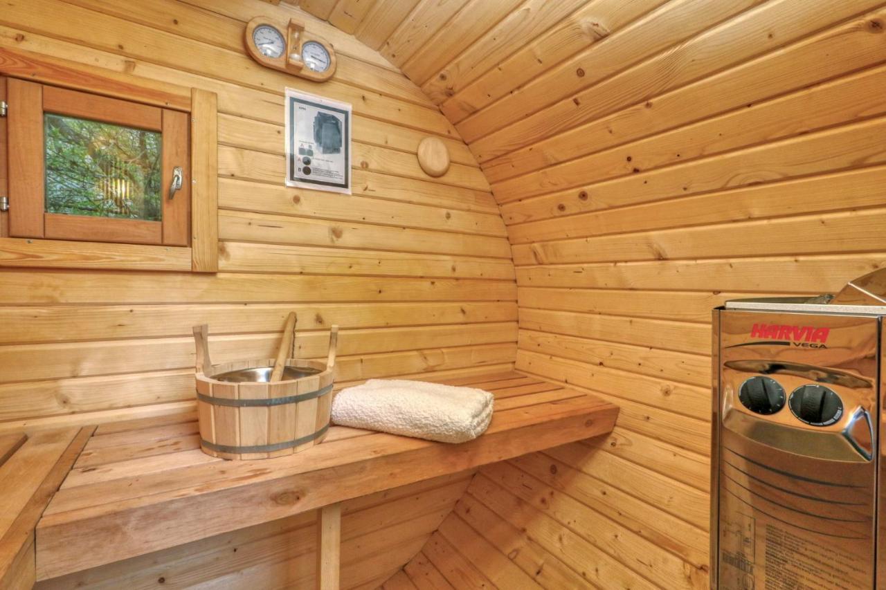 Seepark Kirchheim Ferienhaus Bei Zeta Mit Sauna Exterior photo